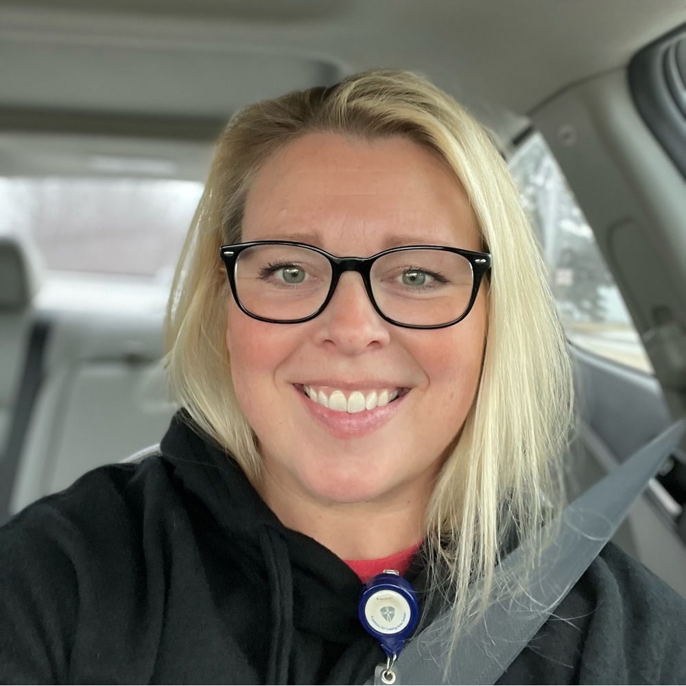 Meet your Posher, Karin